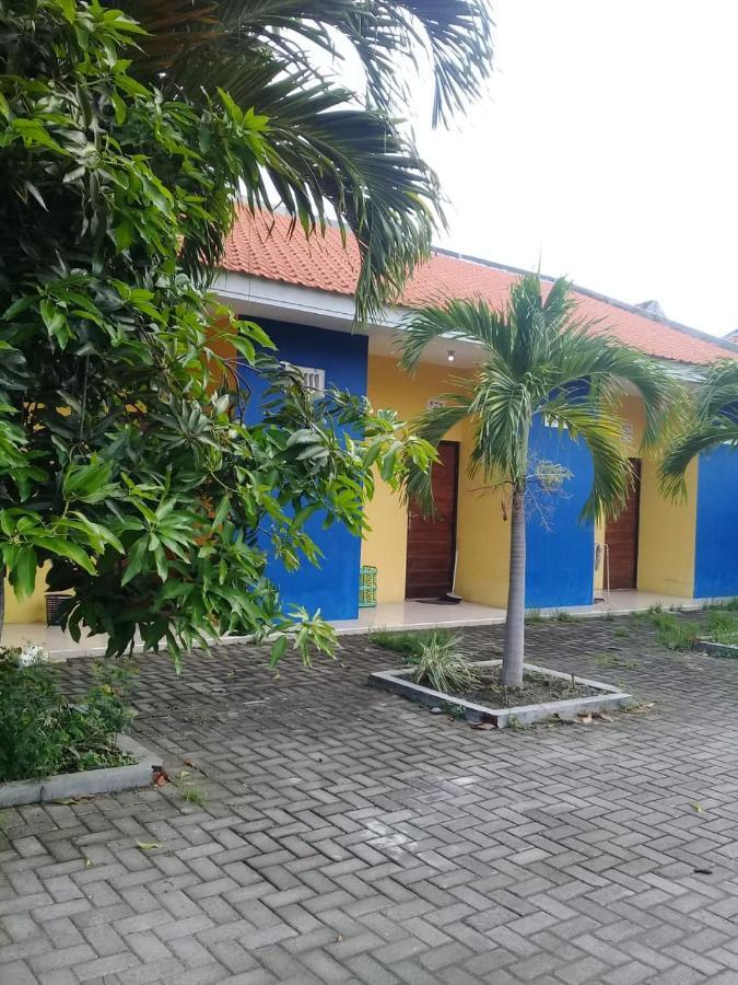 Hotel Kost Backpacker Sidoarjo Exterior foto