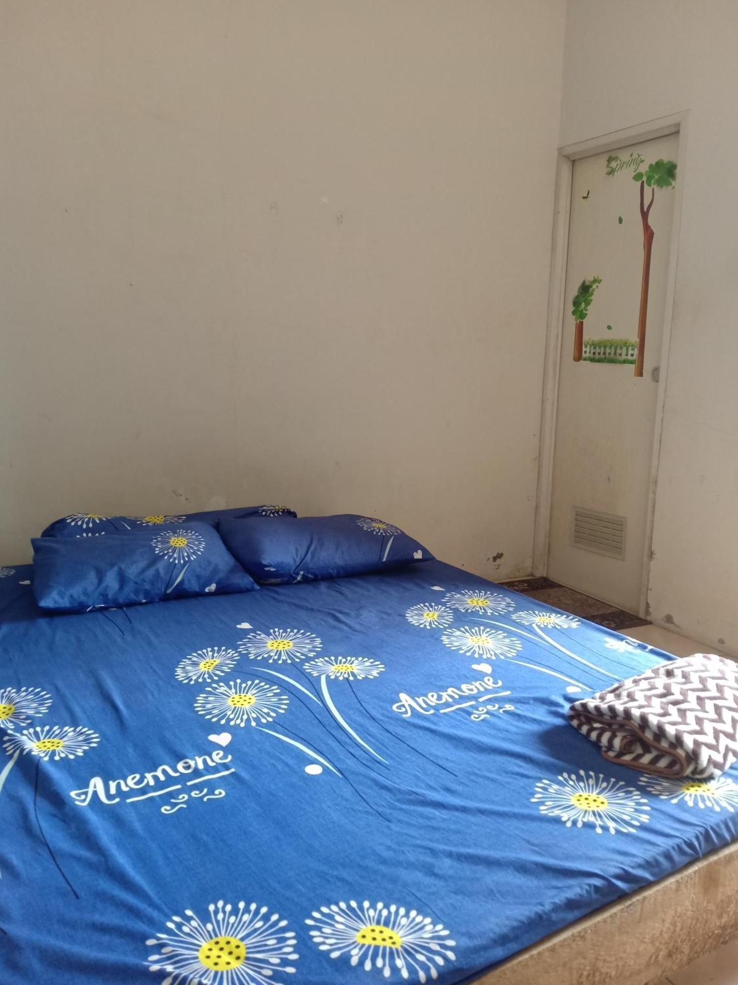 Hotel Kost Backpacker Sidoarjo Exterior foto