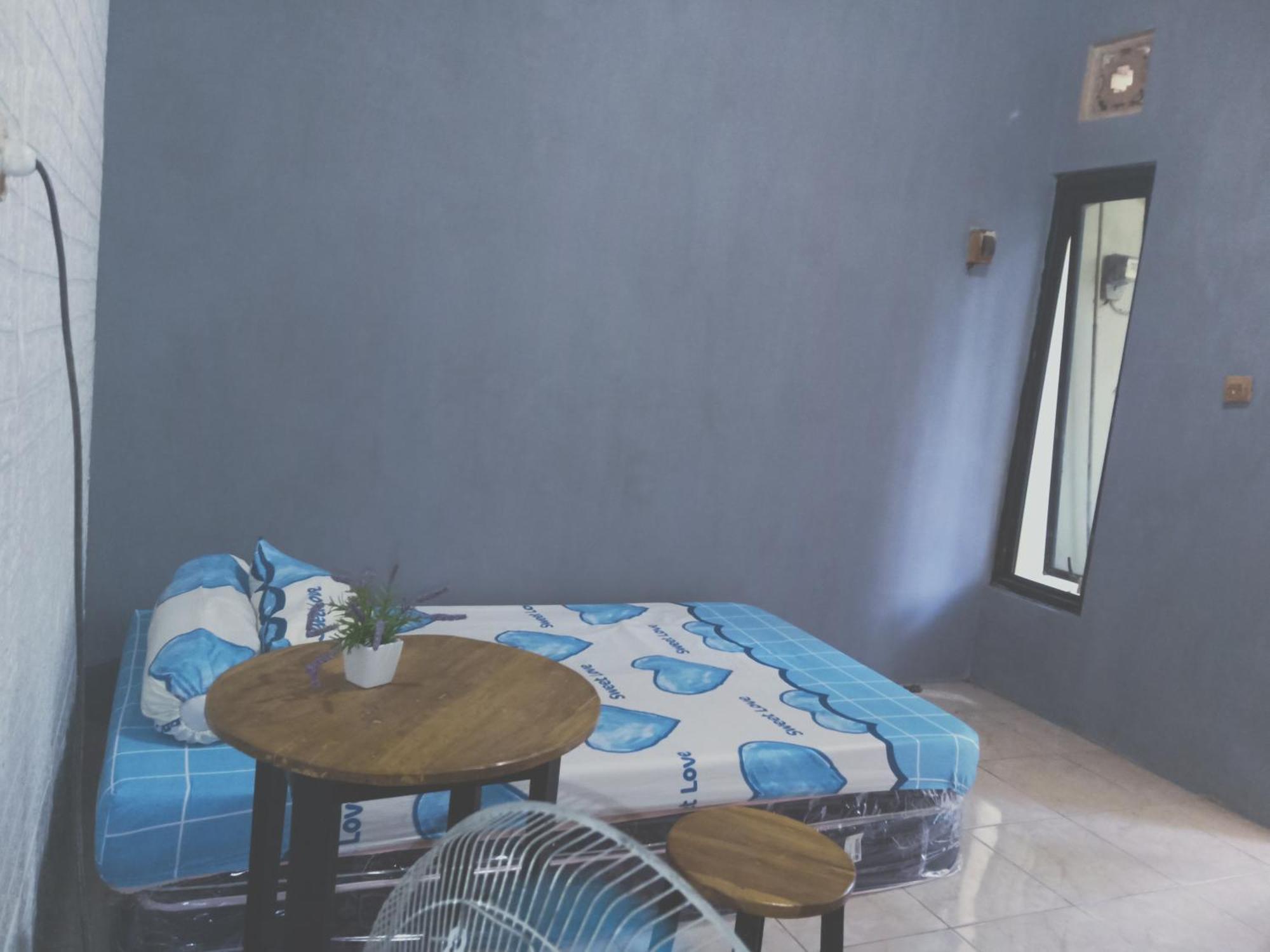 Hotel Kost Backpacker Sidoarjo Exterior foto