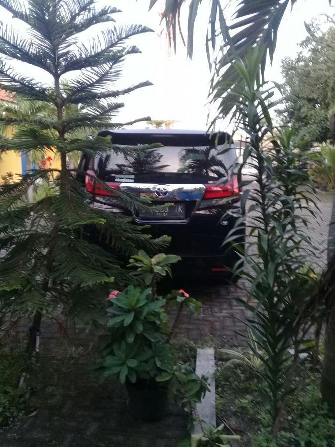 Hotel Kost Backpacker Sidoarjo Exterior foto